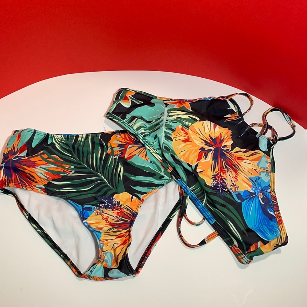 Tropical Criss Cross Bikini Swimsuit